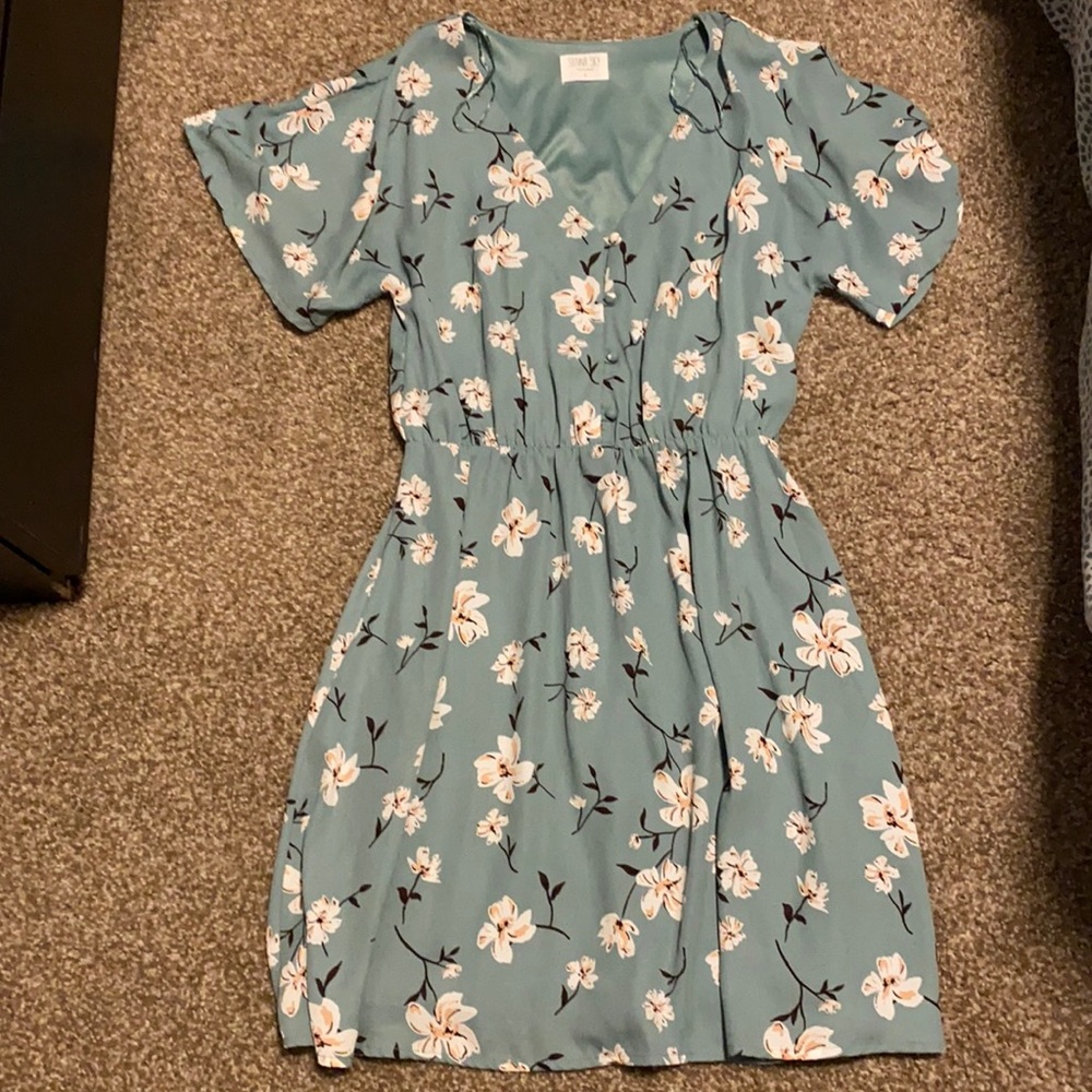 Floral print dress